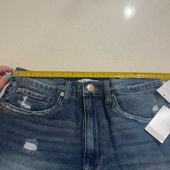 STS Blue Layne High Rise Cut Off Fray Hem Denim 2.5” inseam Jean Shorts NEW - Picture 7 of 13